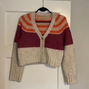Retro sweater worn only once!